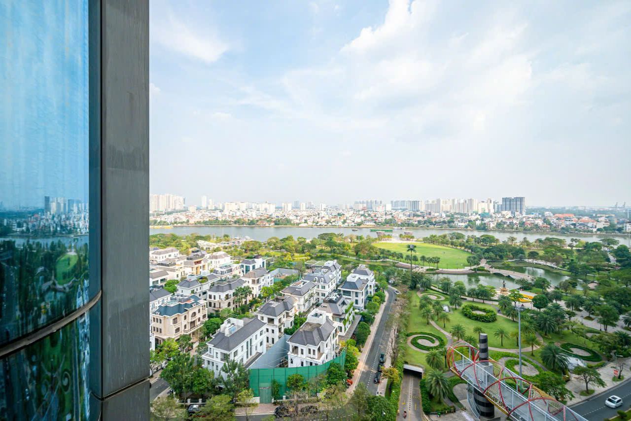 Bán 3 phòng ngủ Landmark 81 Vinhomes 98m2, hướng mát view biệt thự (1)