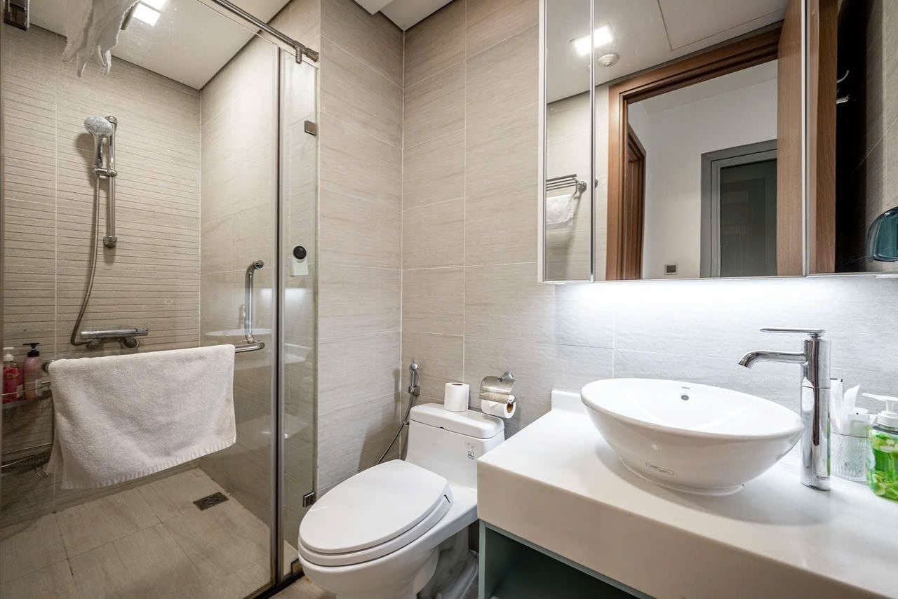 Bán căn hộ 2 phòng ngủ Vinhomes Central Park gần Vinschool, NT mới đẹp (12)