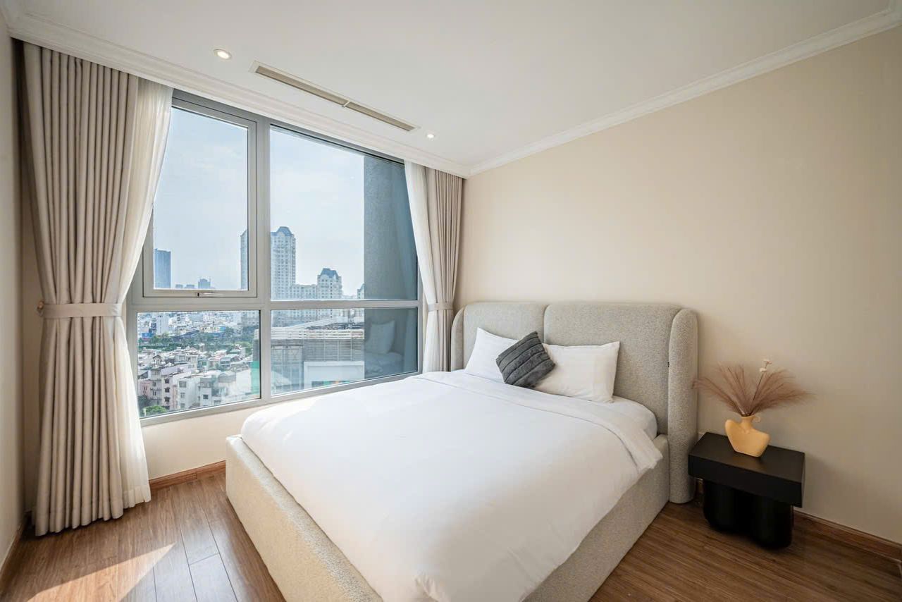 Bán căn hộ 3 phòng ngủ Vinhomes Bình Thạnh 100m2, NT mới 100% (11)