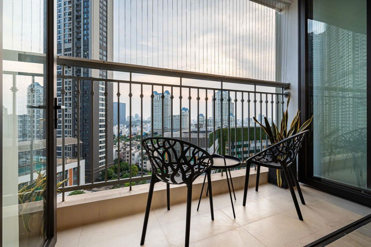 Bán căn hộ 3 phòng ngủ Vinhomes Bình Thạnh 100m2, NT mới 100% (9)